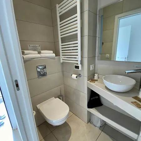 L'ondine Algajola (Corsica)