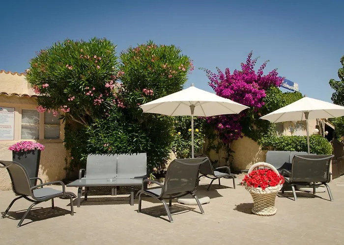 L'ondine Hotell Algajola (Corsica)