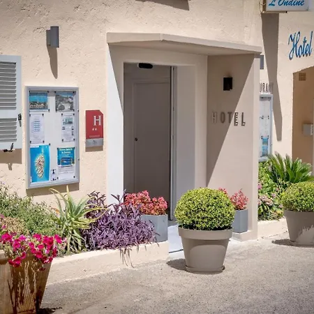 L'ondine Algajola (Corsica)