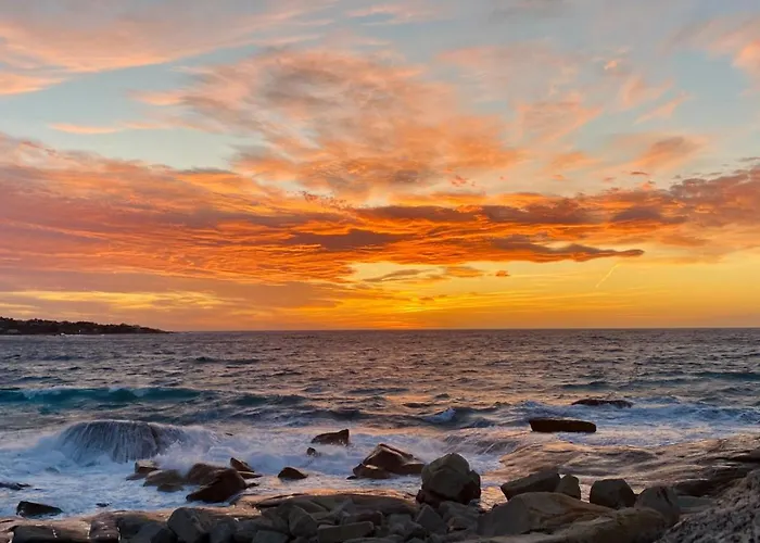 Hotel L'ondine Algajola (Corsica)