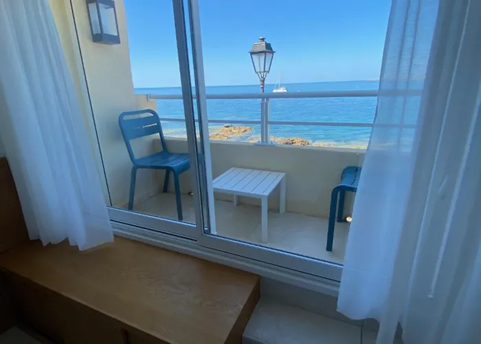 水中精灵酒店 2*