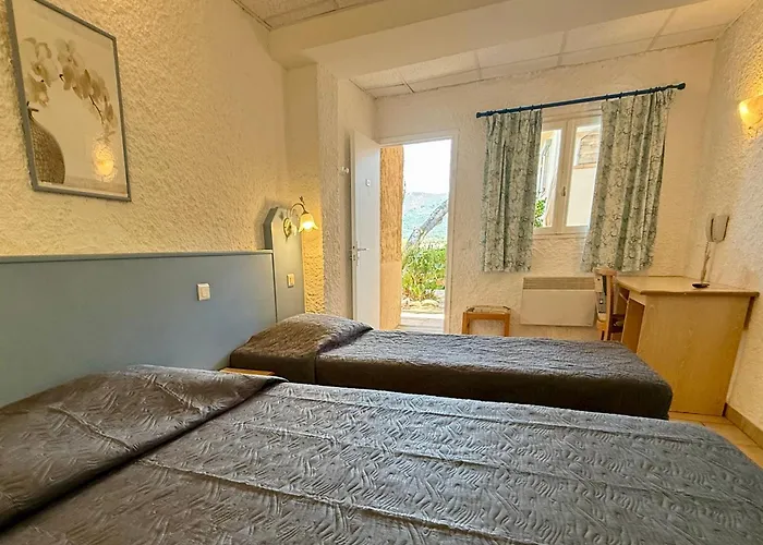 L'ondine Hotel Algajola (Corsica)