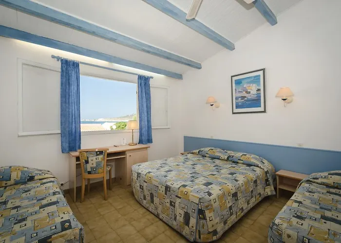 L'ondine Hotel Algajola (Corsica)